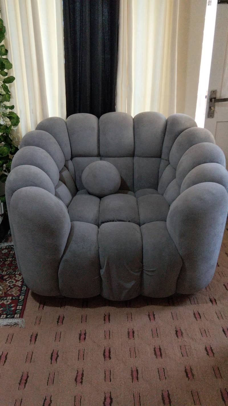 2 bubble sofas 0