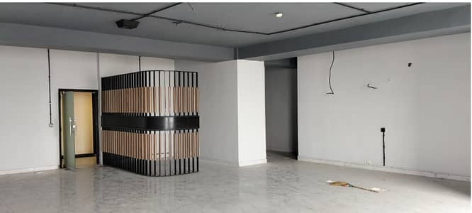 Brand New Office Area 1350 Square Feet Available For Rent In Gulberg 3 Lahore