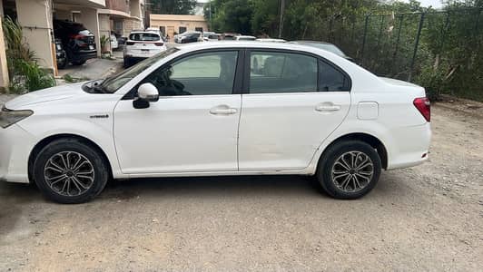 Selling Toyota Axio
