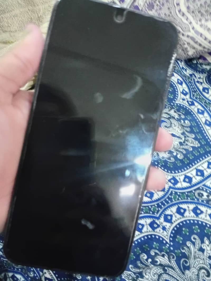 OPPO A6s 3