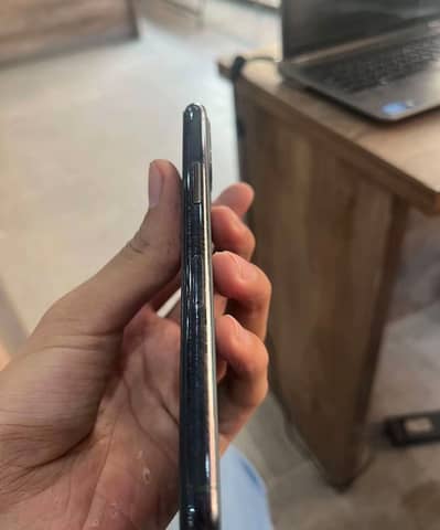 Apple iPhone 11 Pro