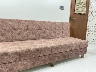 Sofa combed