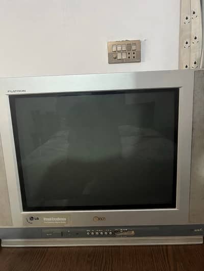 LG TV 21 Inch– Excellent Running Condition (10/10)
