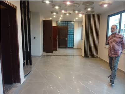 Brand New Office Area 1350 Square Feet Available For Rent In Gulberg 3 Lahore