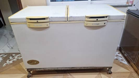 Dawlance freezer 2 door for sale