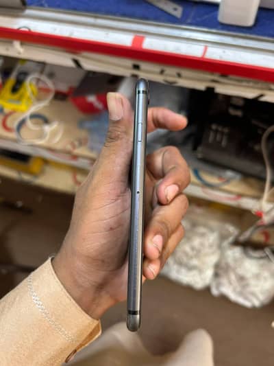 Apple iPhone 8