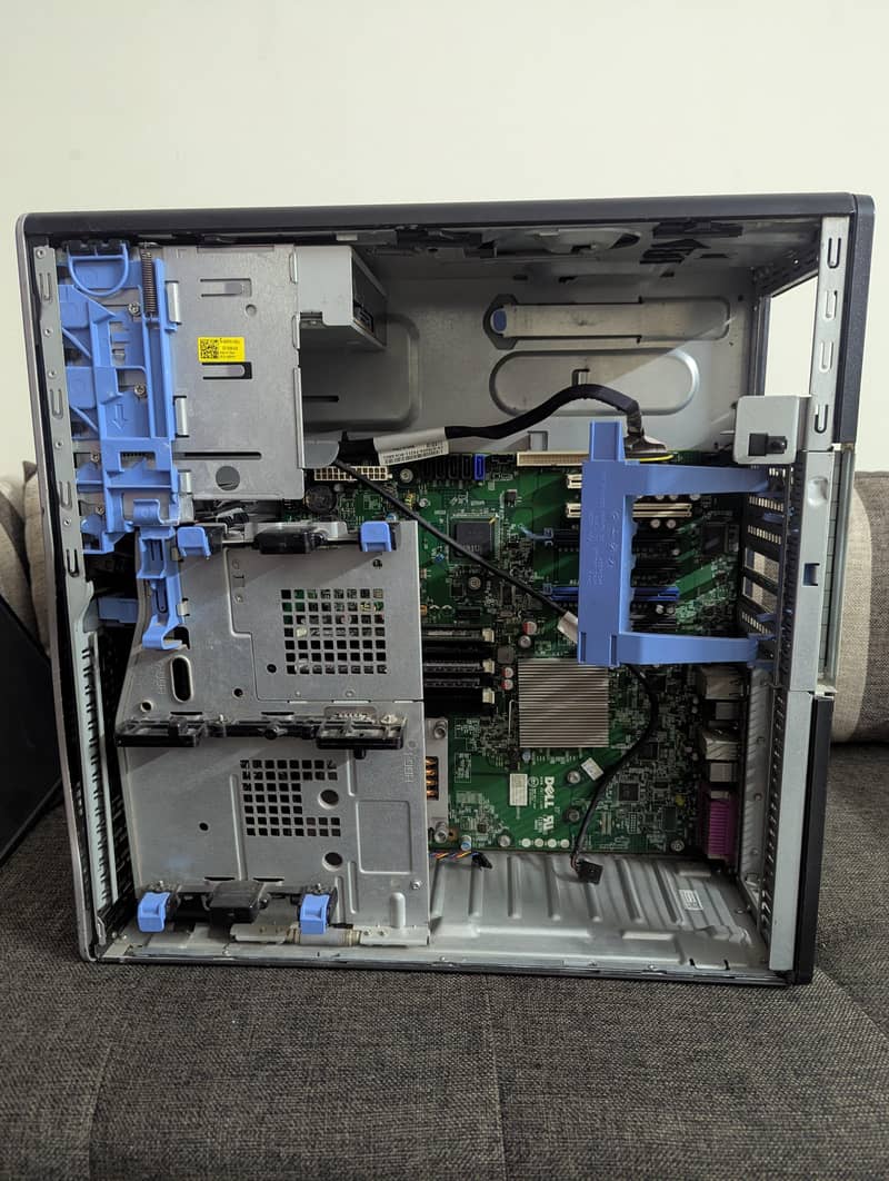 Dell precision T3500 1
