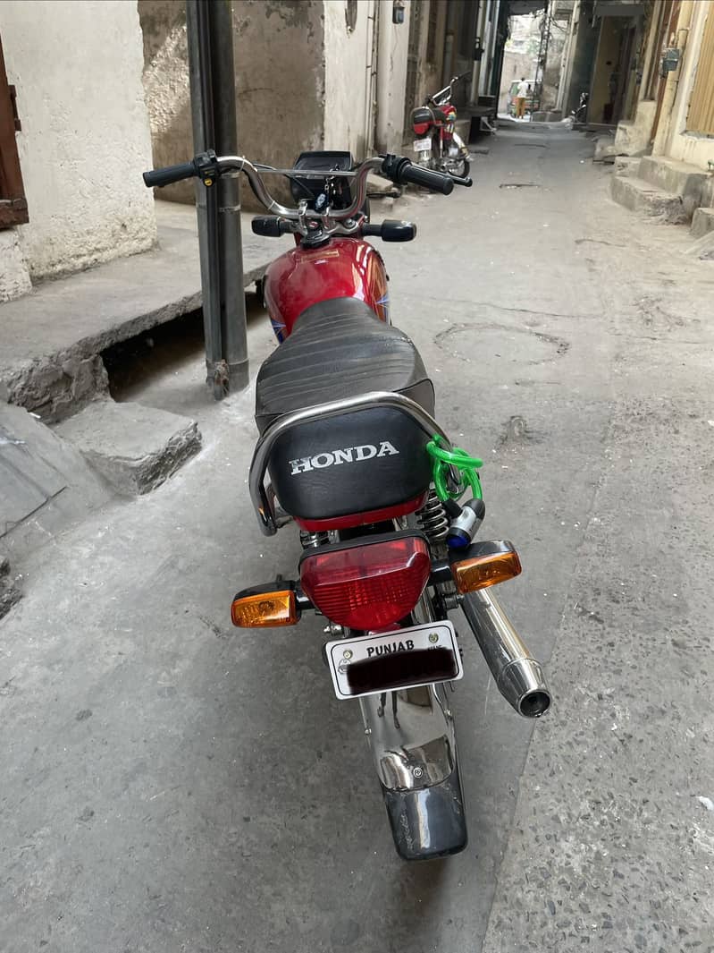 Honda cd 70 2016 model 3