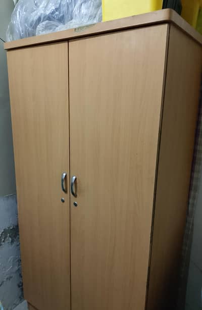 Oak Colour Almaari