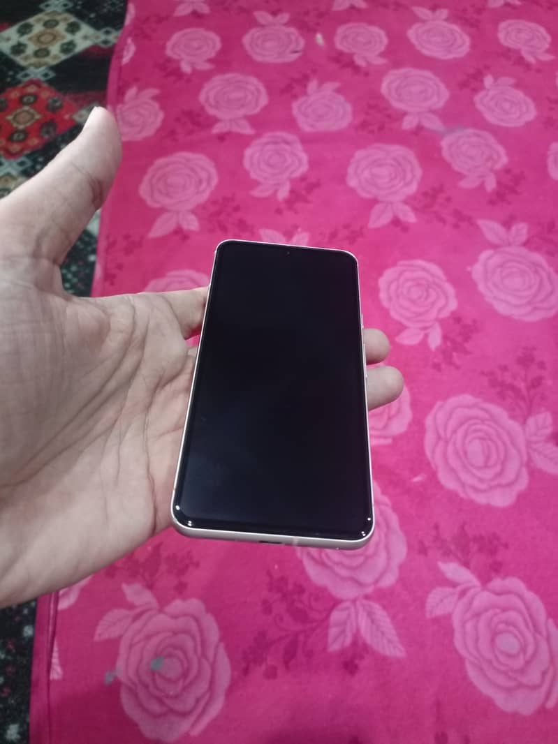 Google Pixel 8 1