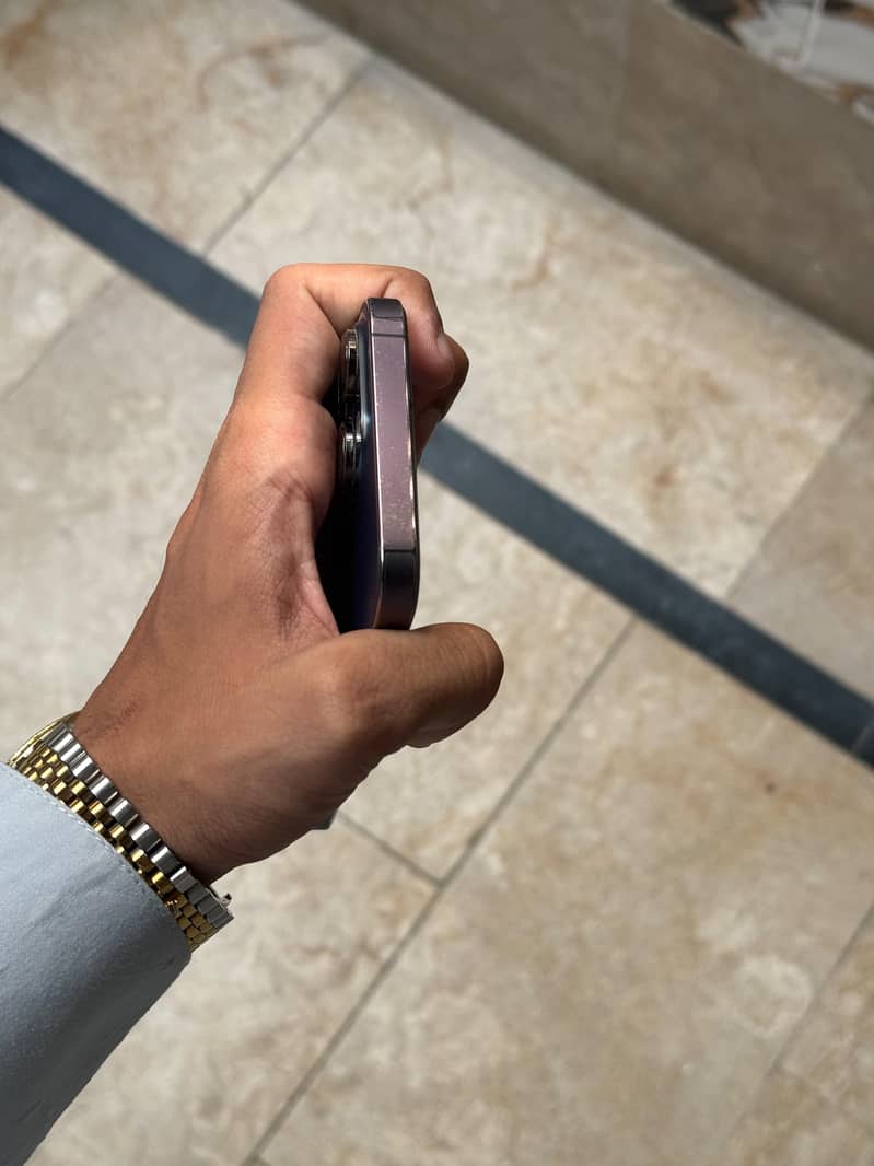 Apple iPhone 14 Pro Max 5