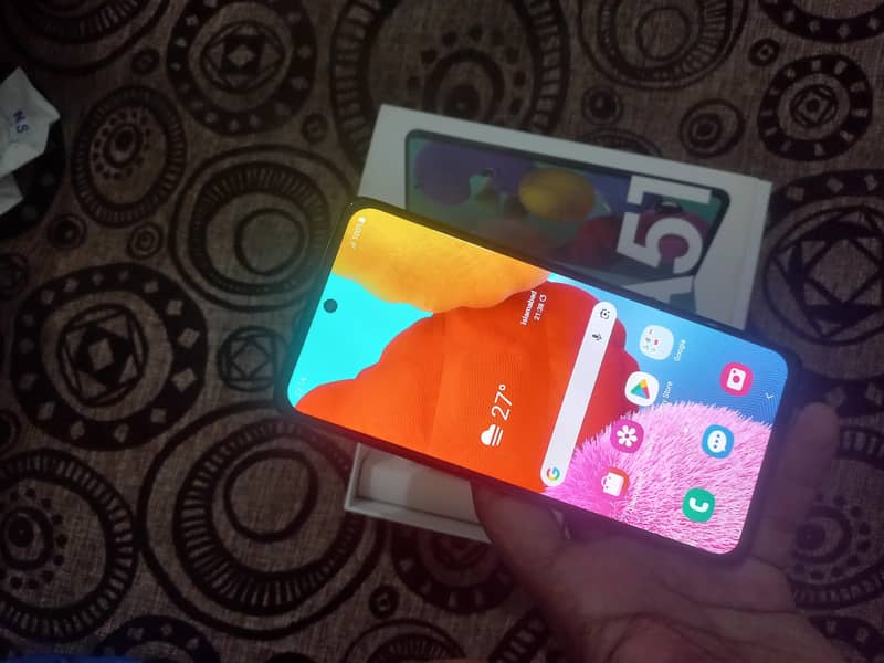 Samsung A51 0