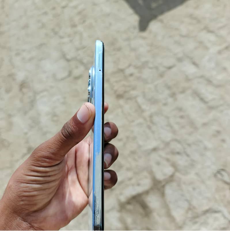 Tecno SPARK 30 Pro 6