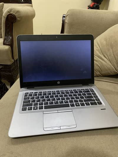 Laptop HP 6 generation