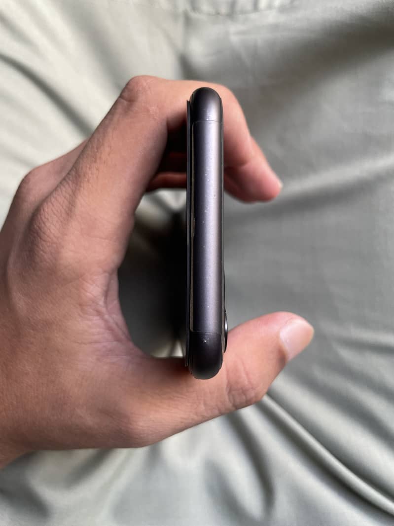 Apple iPhone 11 1