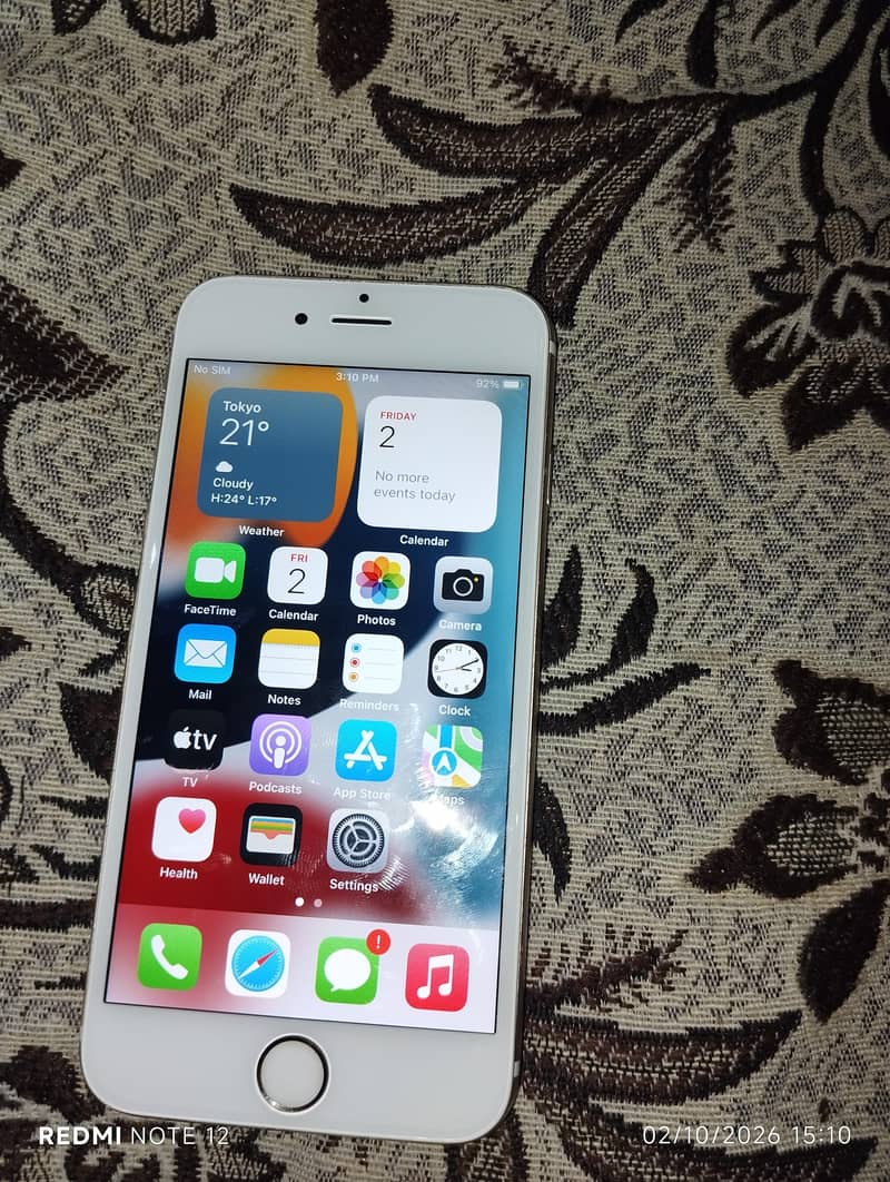 Apple iPhone 6S 2