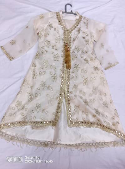 5 fancy party wear dresses bundle for sale mediam. size10/10