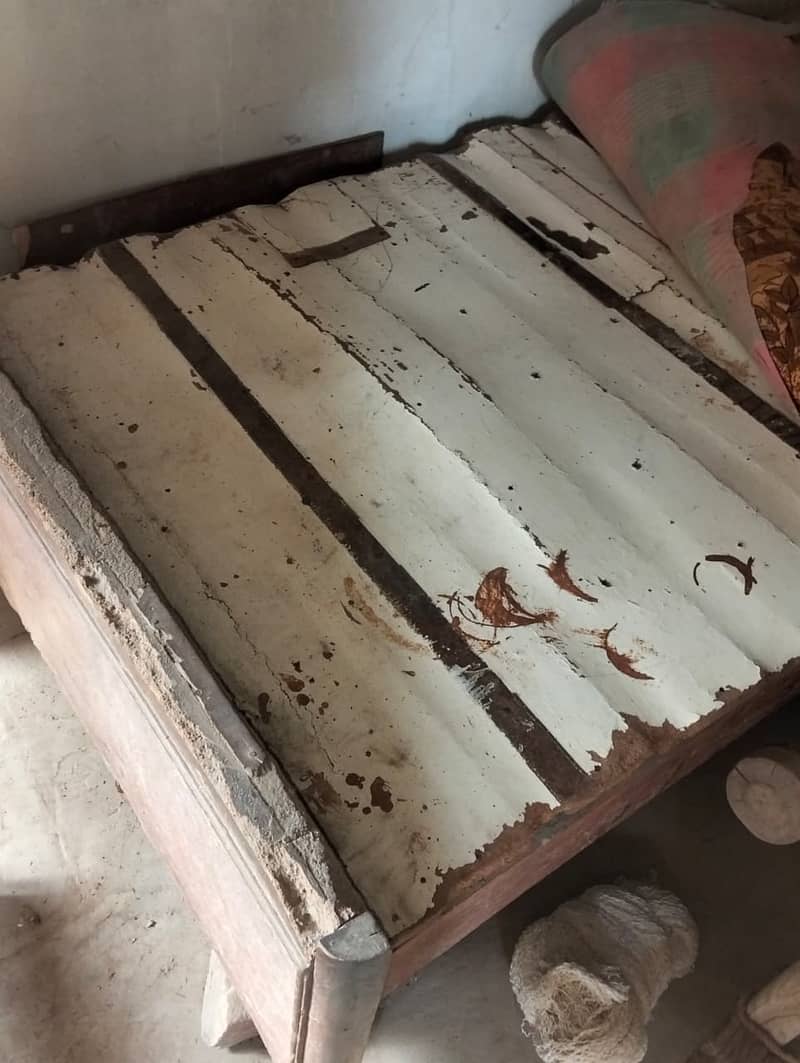 Single bed without Back takk 2