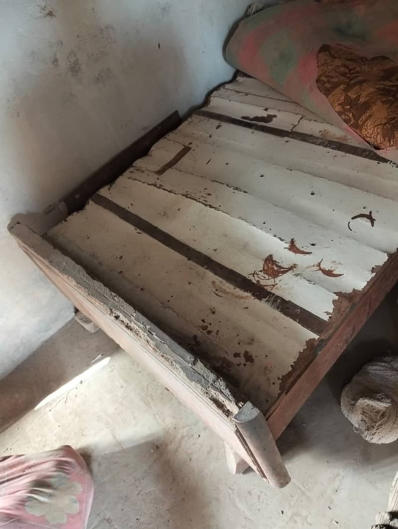 Single bed without Back takk 5