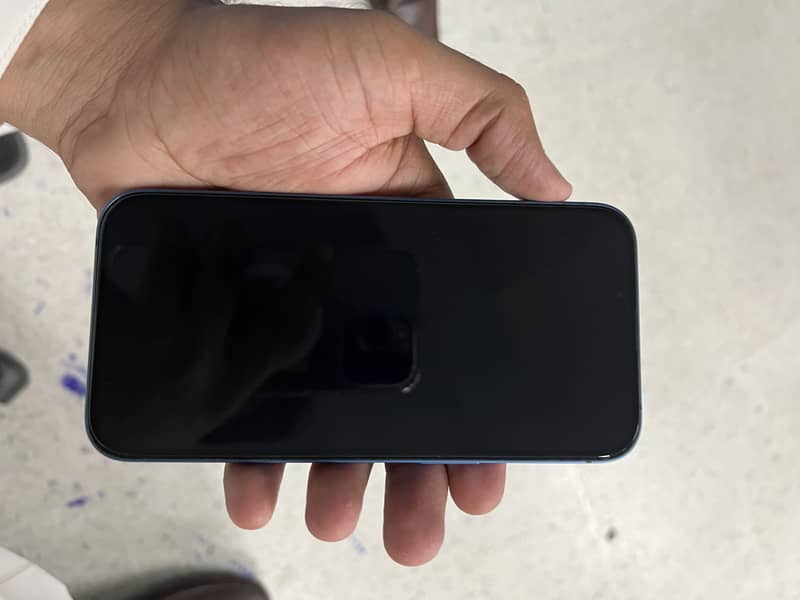 Apple iPhone 13 1