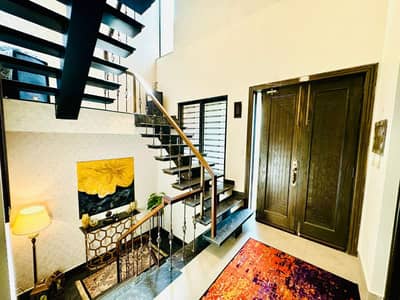 10 Marla Most Beautifull House Available For Sale In Lake CITY MEADOWS Ex State Life Near By DHA Phase 5