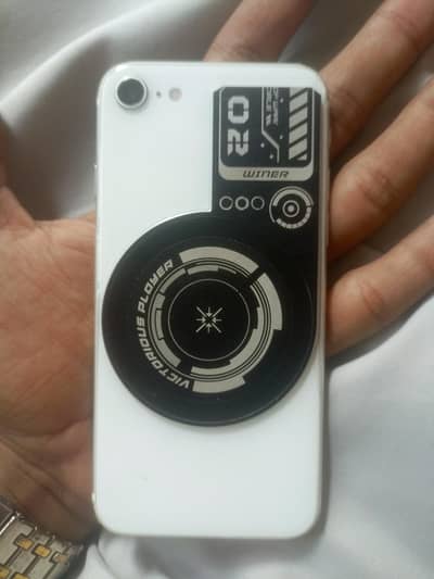 Apple iPhone SE