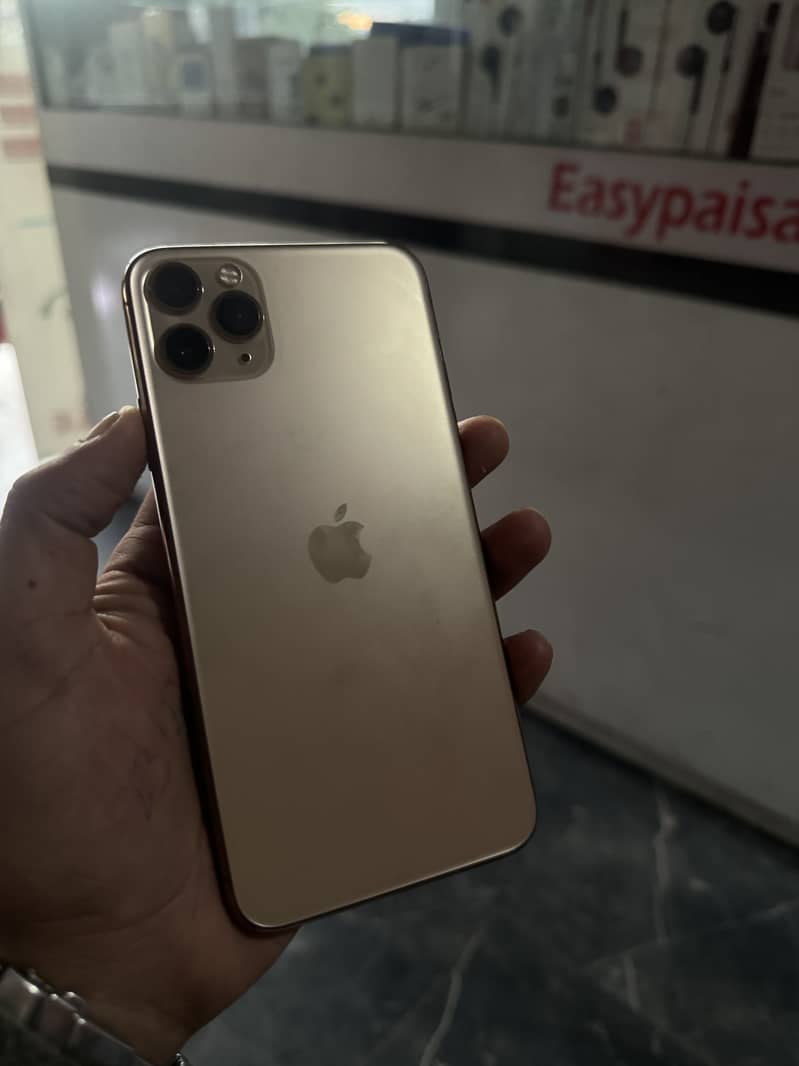 Iphne 11 pro max 1