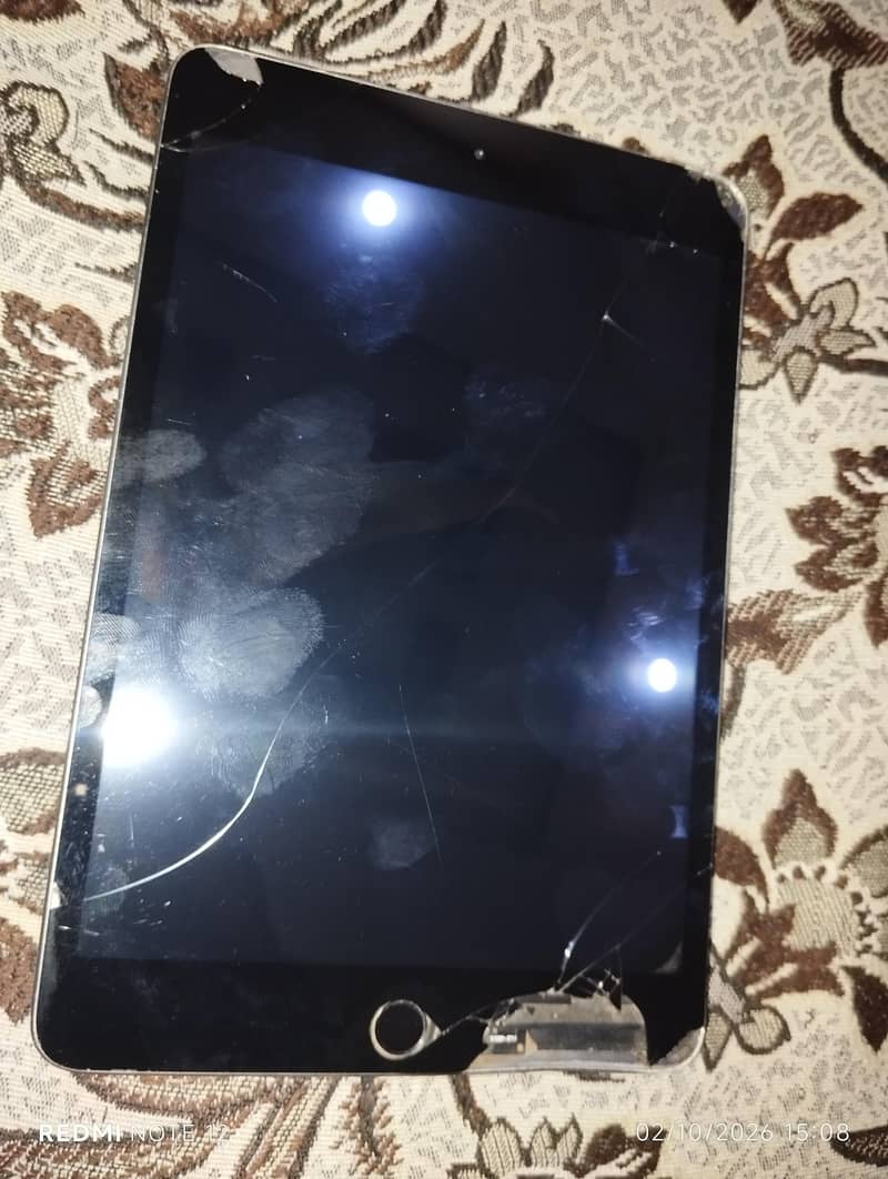 Apple iPhone ipad mini 5 2
