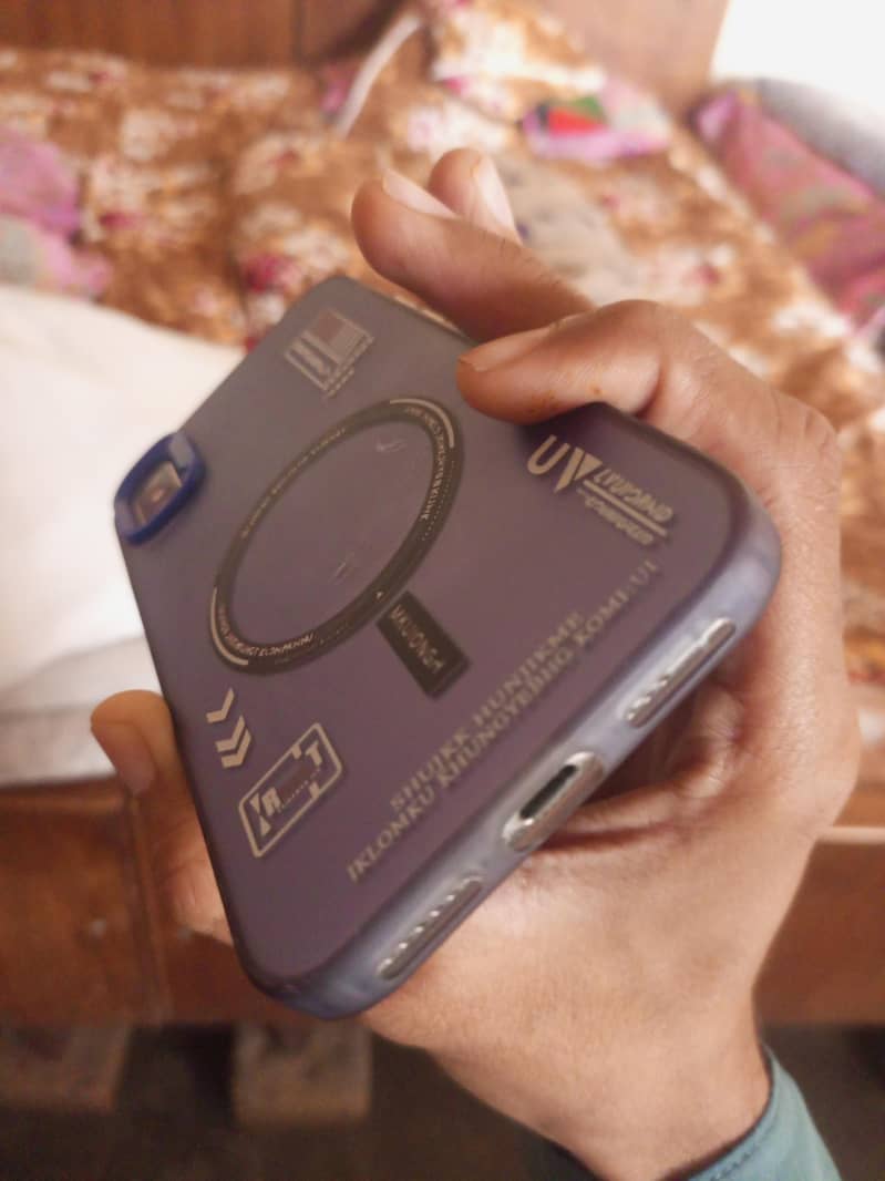 Apple iPhone XS 5