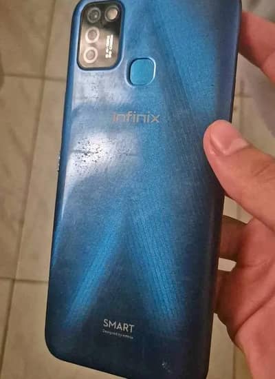 infinix smart 5 4/64 mbl gra hai off hai shop pe dkhaya 2000 khrcha a