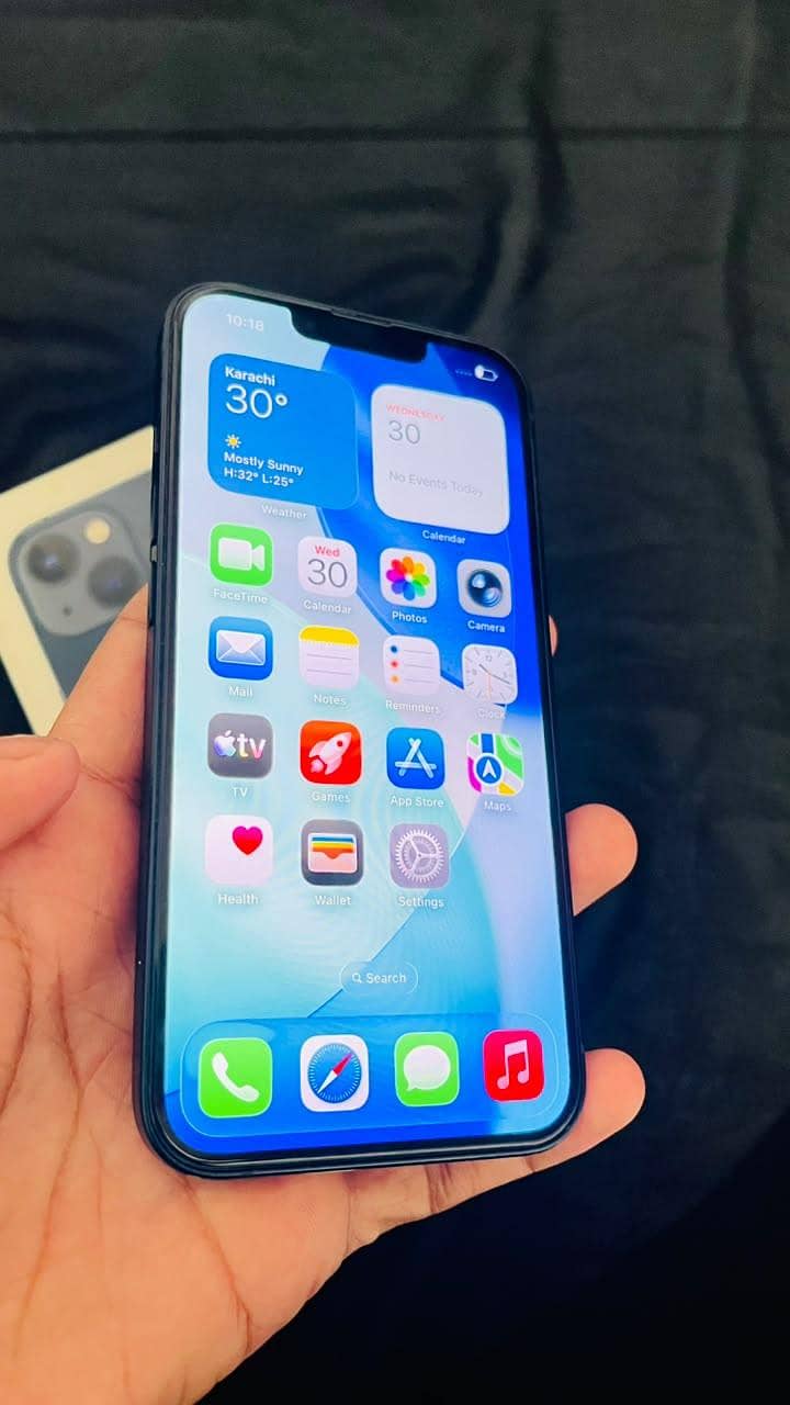 Apple iPhone 13 3