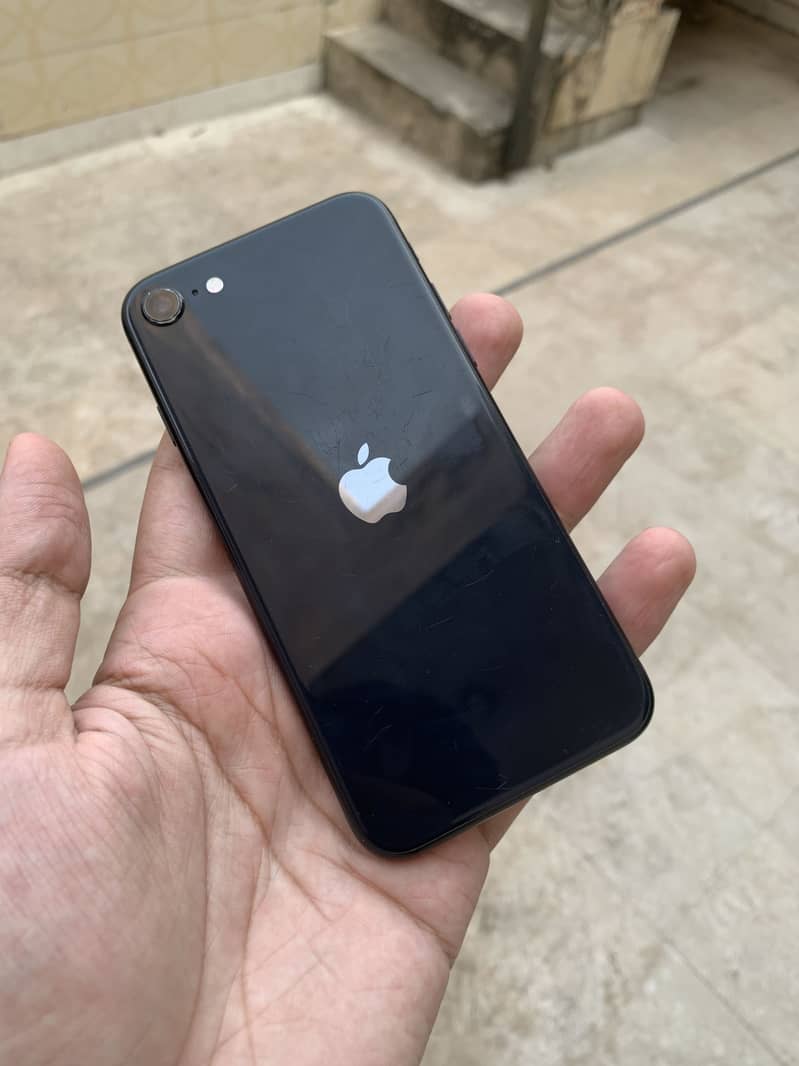 Iphone SE 2022 5