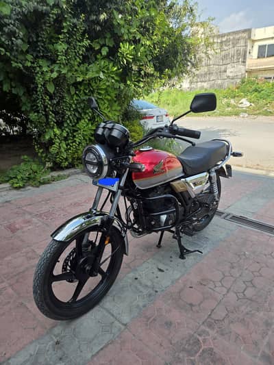 Honda CG 150 Green Color(two tone wrapped)
