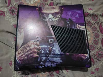 First hand jailbreak Xbox 360 slim with it's all accessories