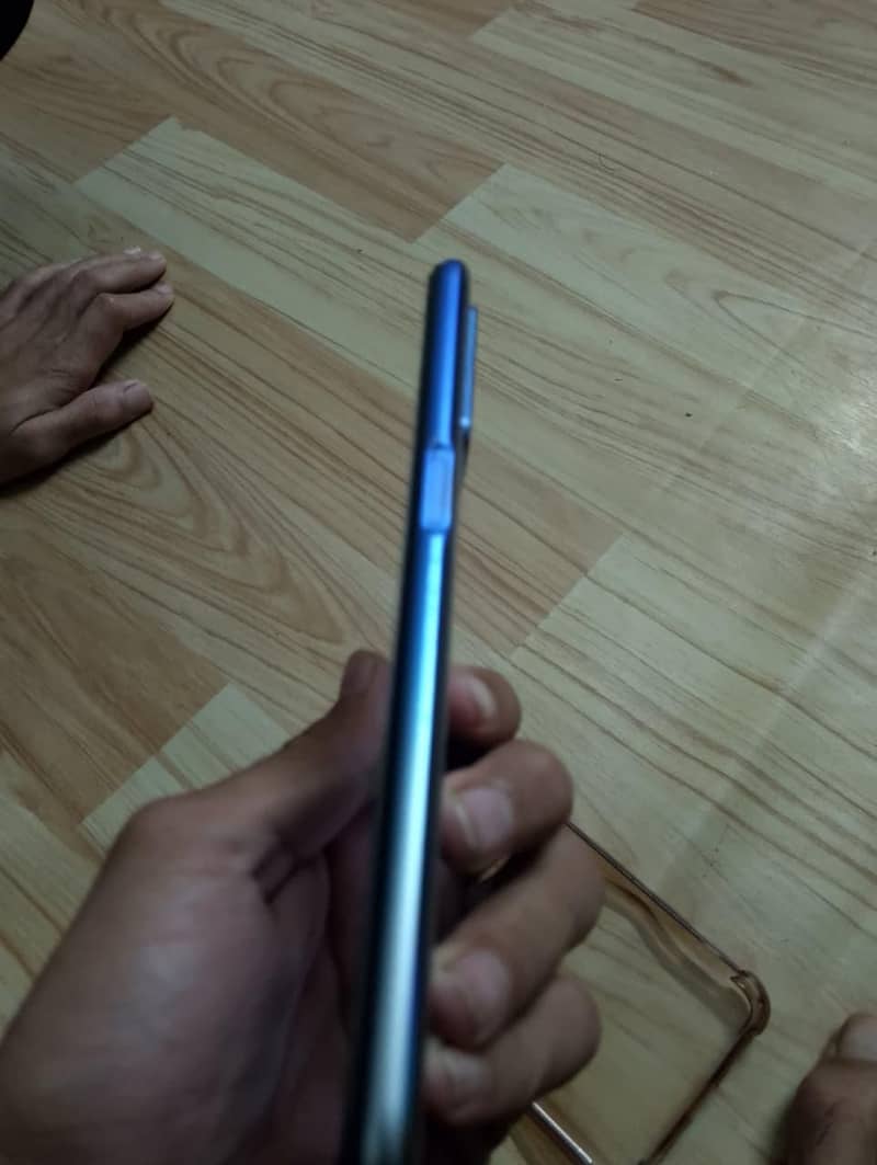 OPPO A54 0