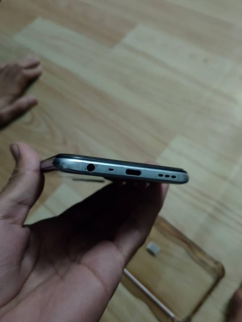 OPPO A54 4