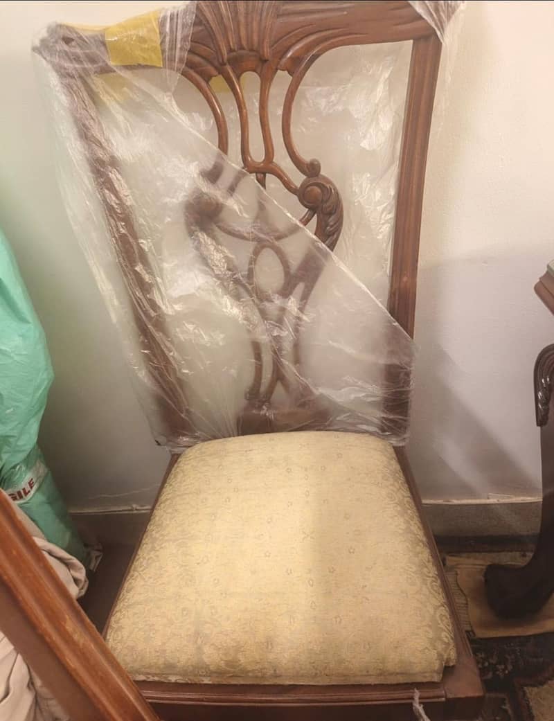 dining table with six chairs 1