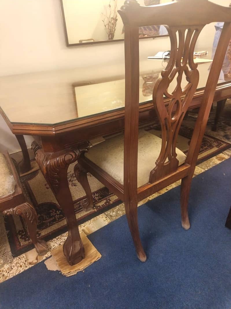 dining table with six chairs 2