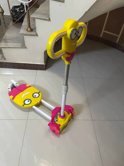 Kids scooty