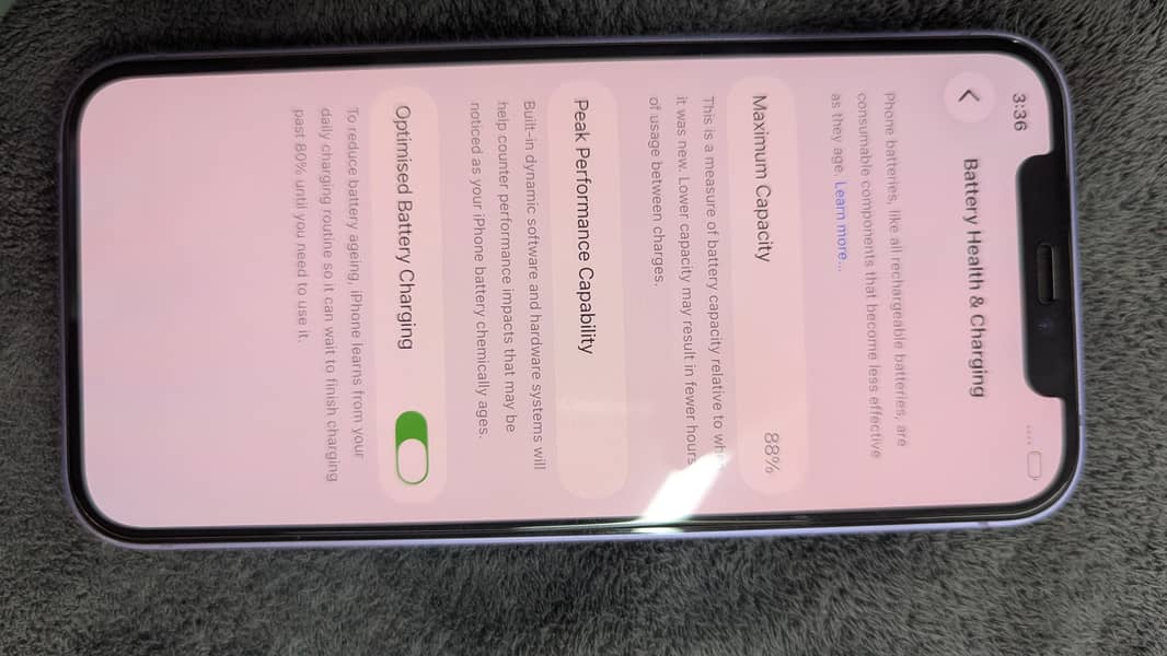 Apple iPhone 12 6