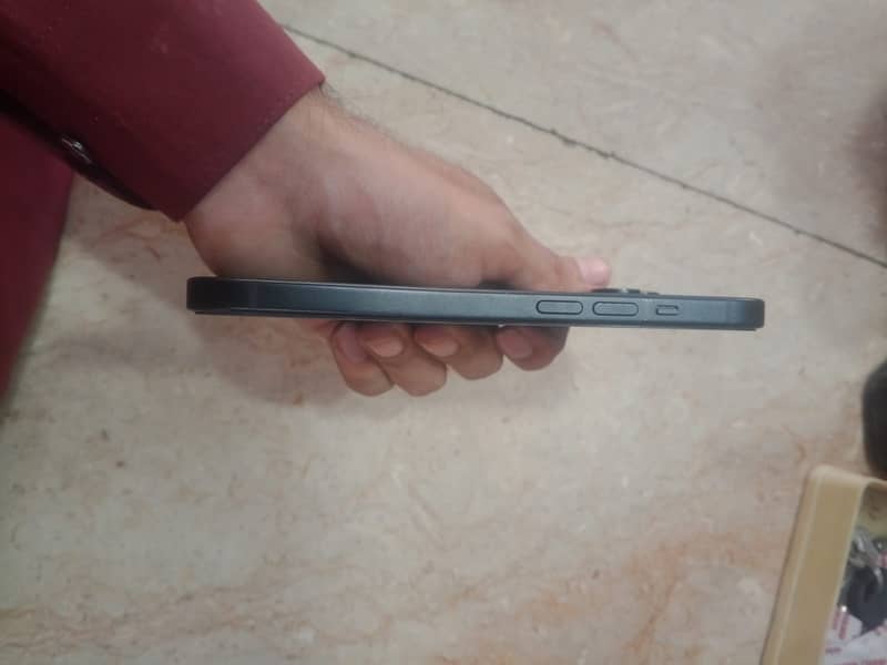 Apple iPhone 15 0
