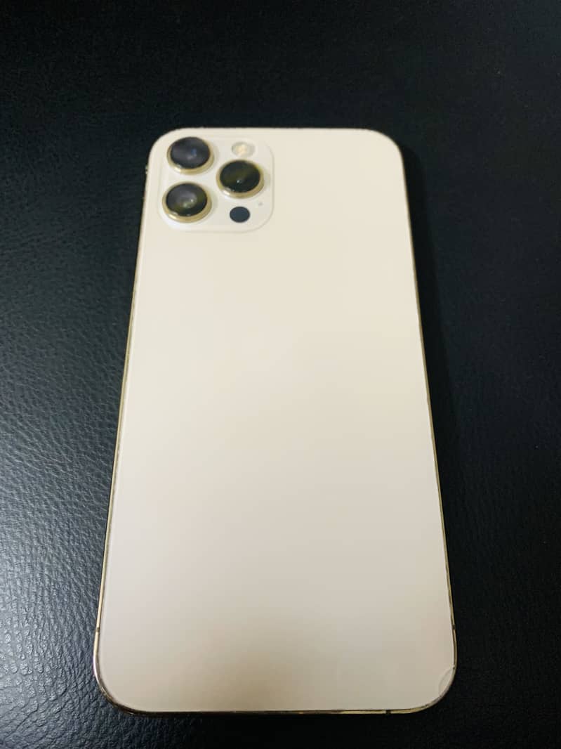 Apple iPhone 12 Pro Max 4