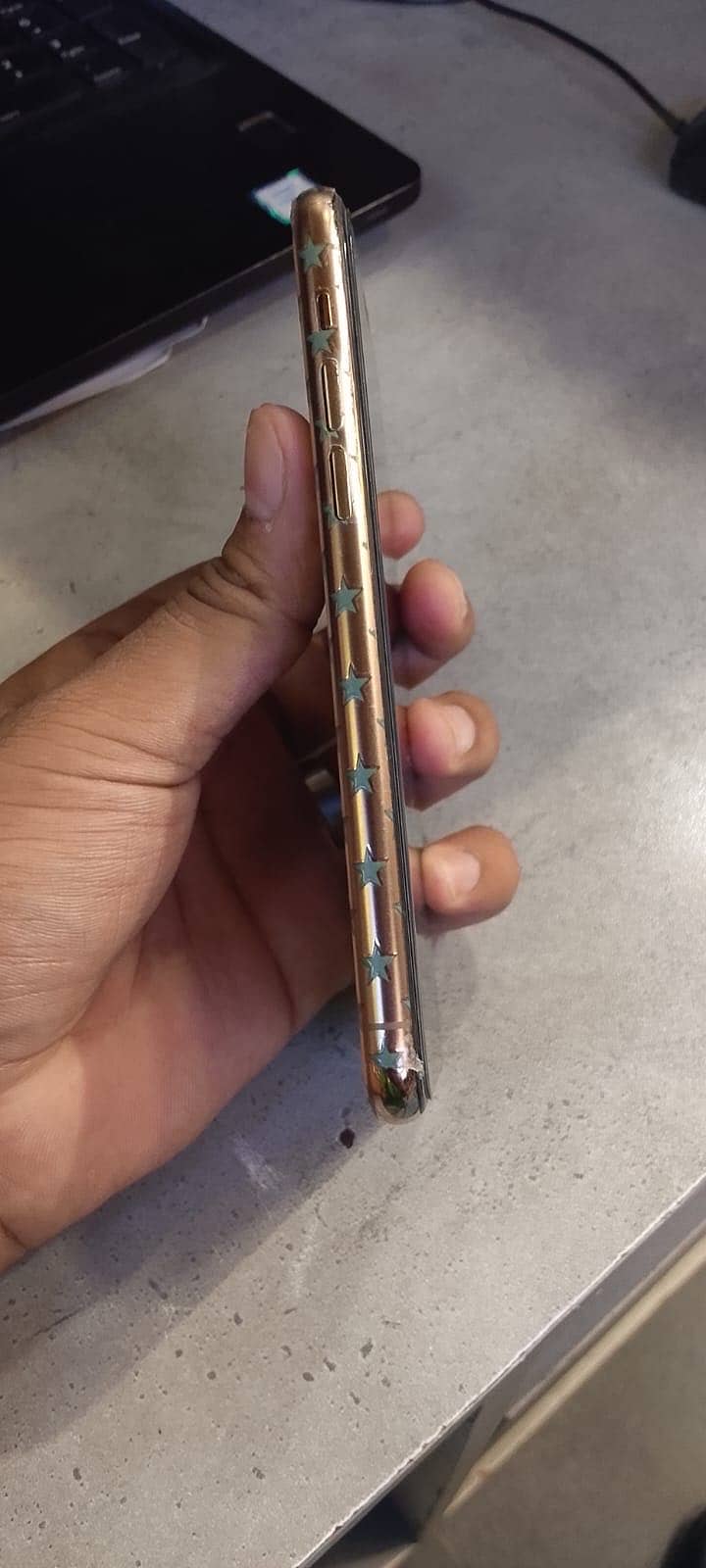 Apple iPhone 11 Pro 1