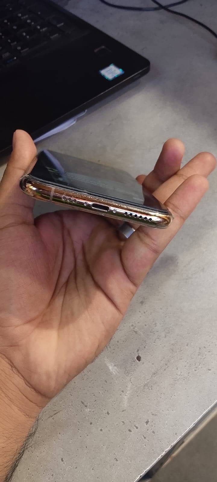 Apple iPhone 11 Pro 2