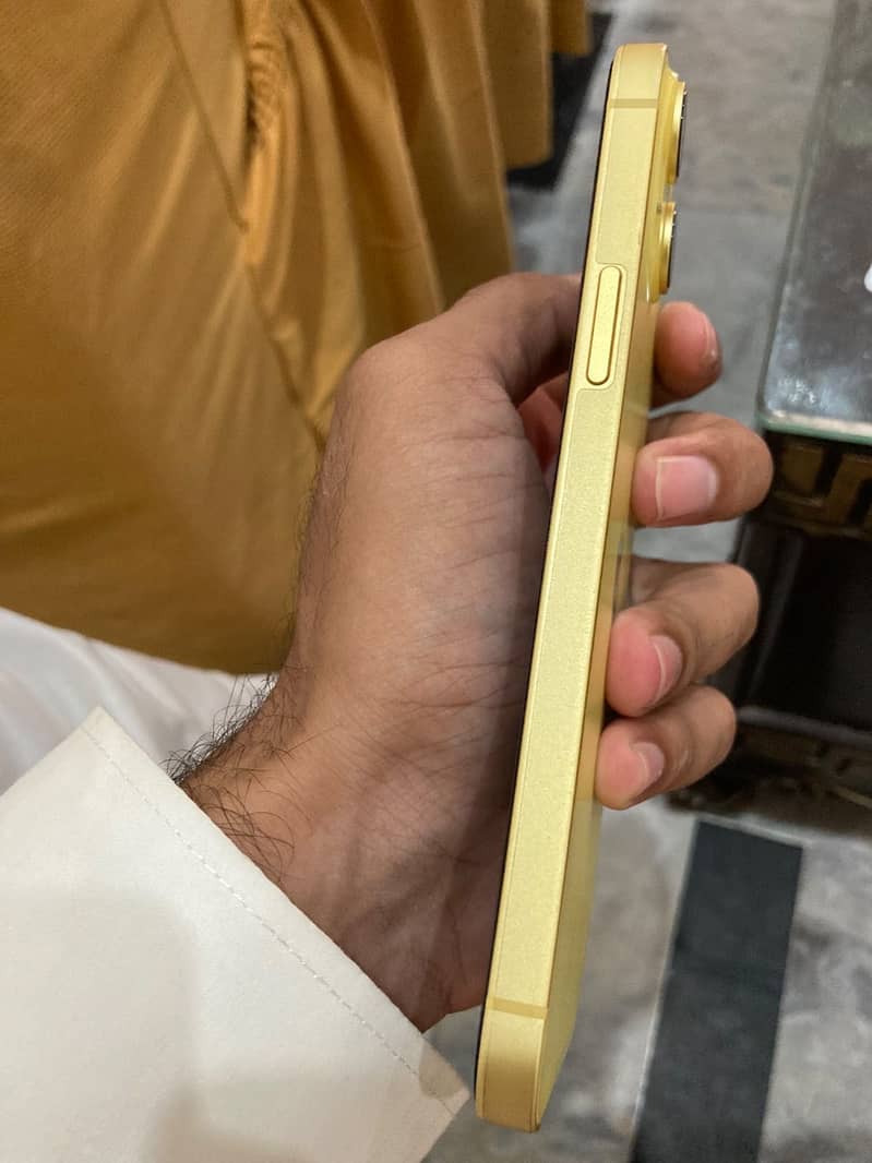 Apple iPhone 14 plus 2
