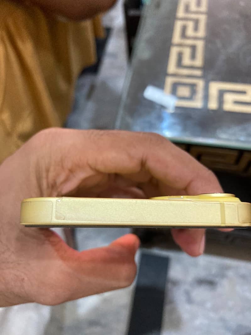 Apple iPhone 14 plus 8