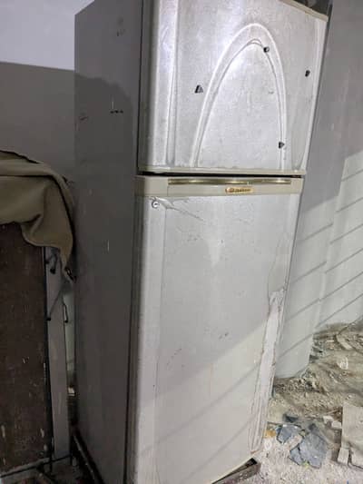 Refrigerator 16 cubic
