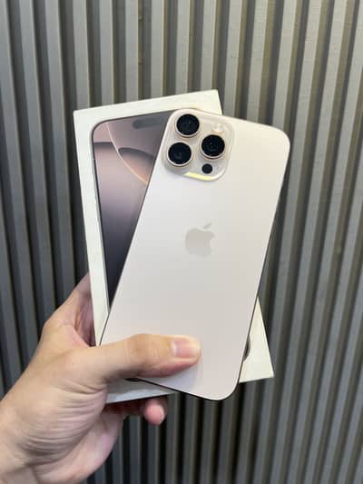 Apple iPhone 16 Pro Max