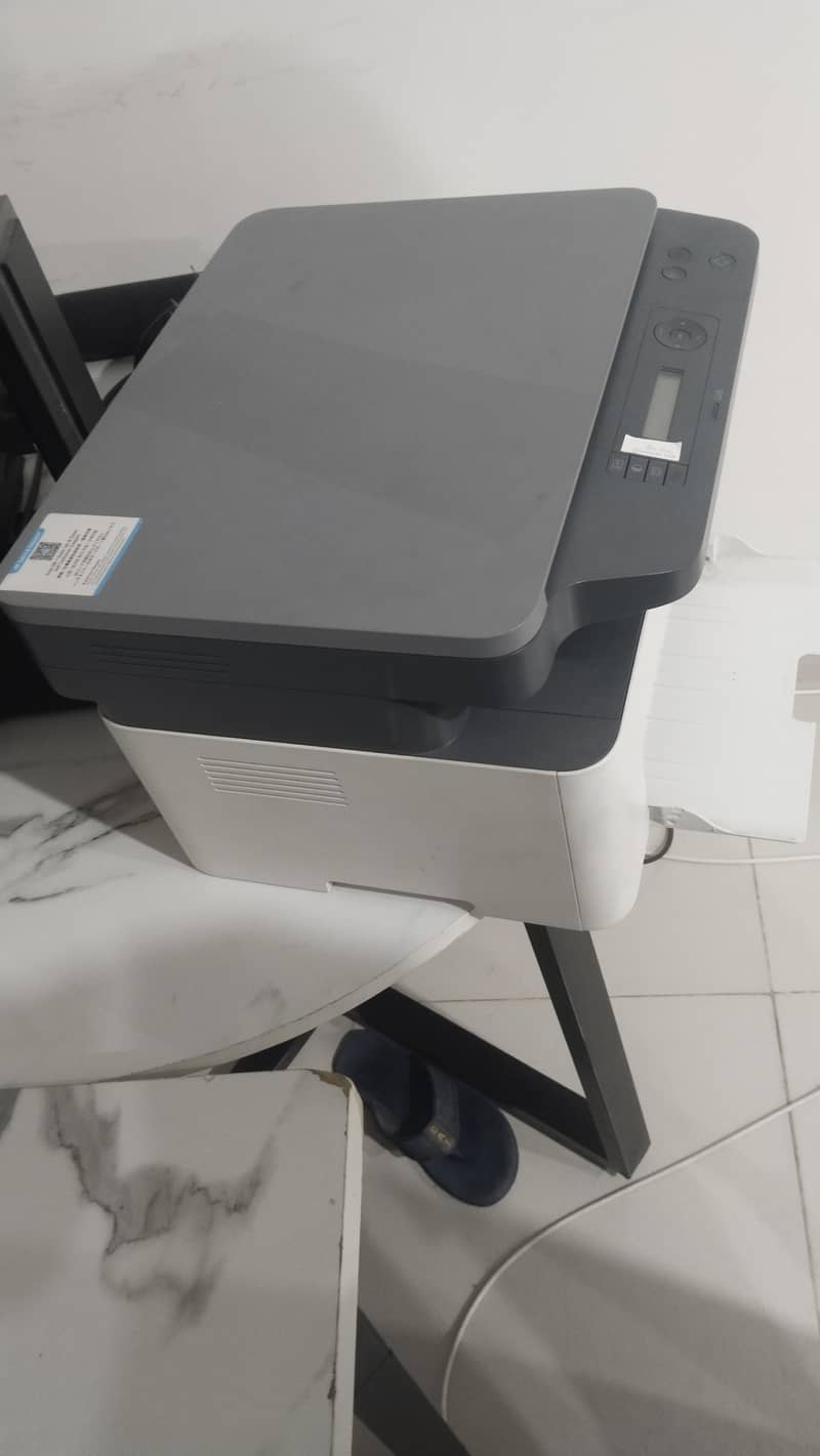 HP printer 135w 1