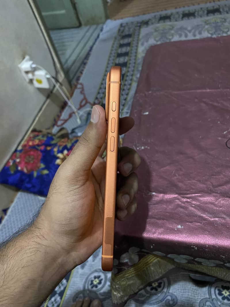 Apple iPhone 17 Pro Max 2